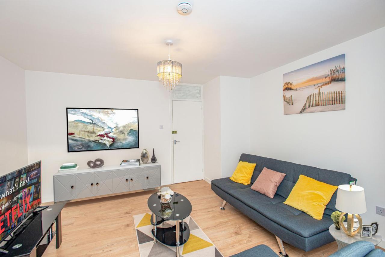 Stunning Four Bedroom House Close To Excel, O2 & Central London With Free Parking מראה חיצוני תמונה